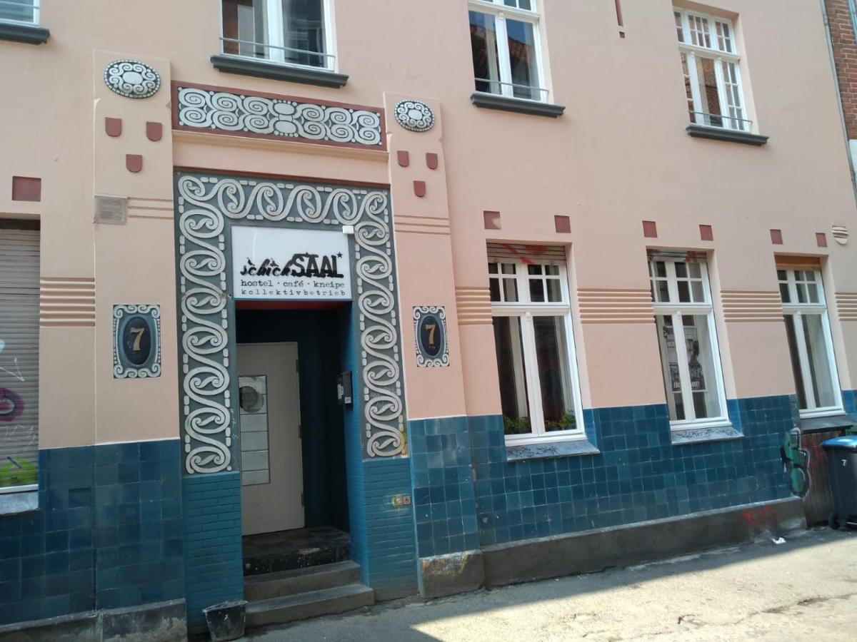 Schicksaal* Hostel