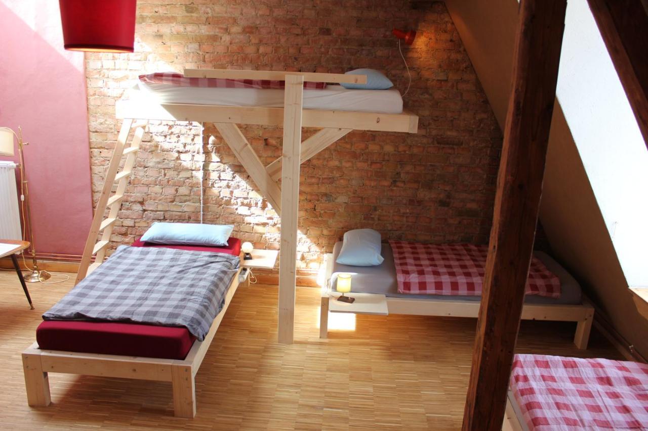 Hostel Schicksaal* *