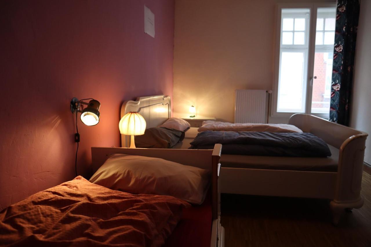 Schicksaal* *