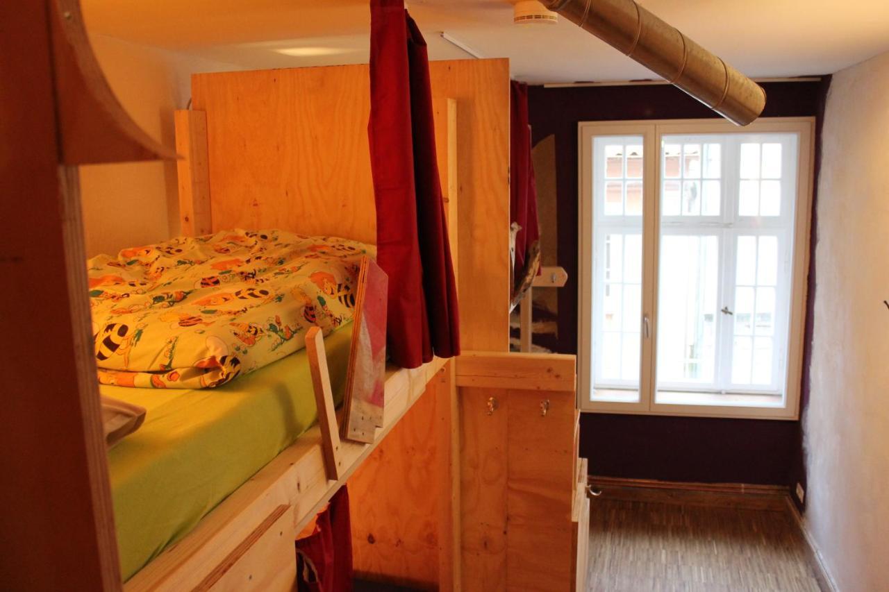 Schicksaal* Hostel